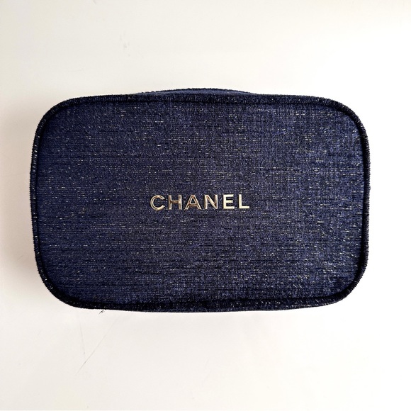 Chanel Limited Edition Cosmetics Bag - Picture 2 of 6